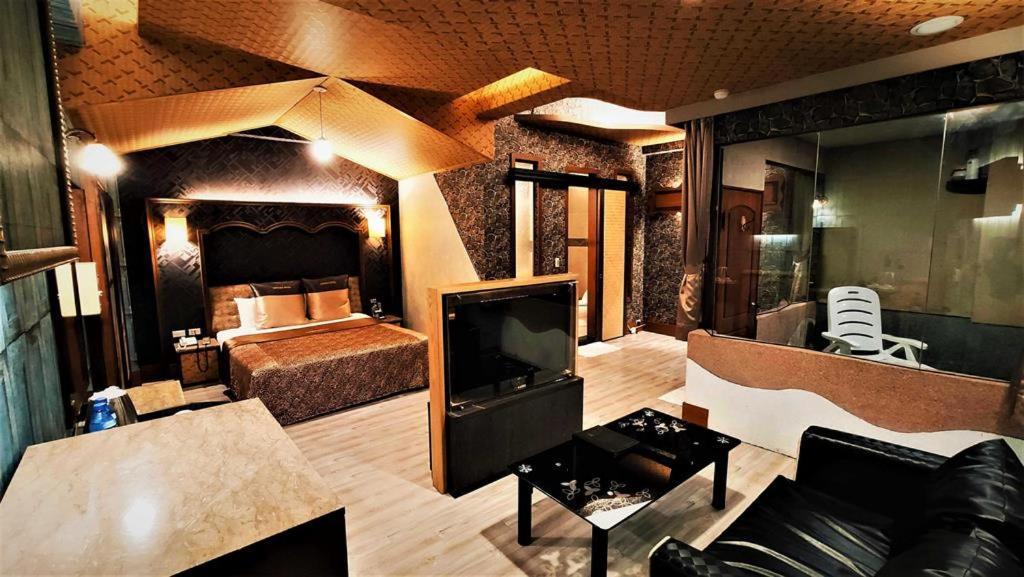 Giyoche Motel Wanli Exterior foto